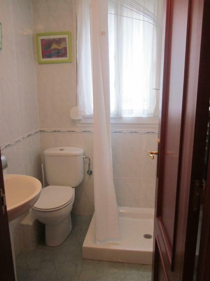 Ea Playa Montana45'Guggemhein A 200M Andando Playa Y Del Centro Pueblo Apartment Ea Ngoại thất bức ảnh
